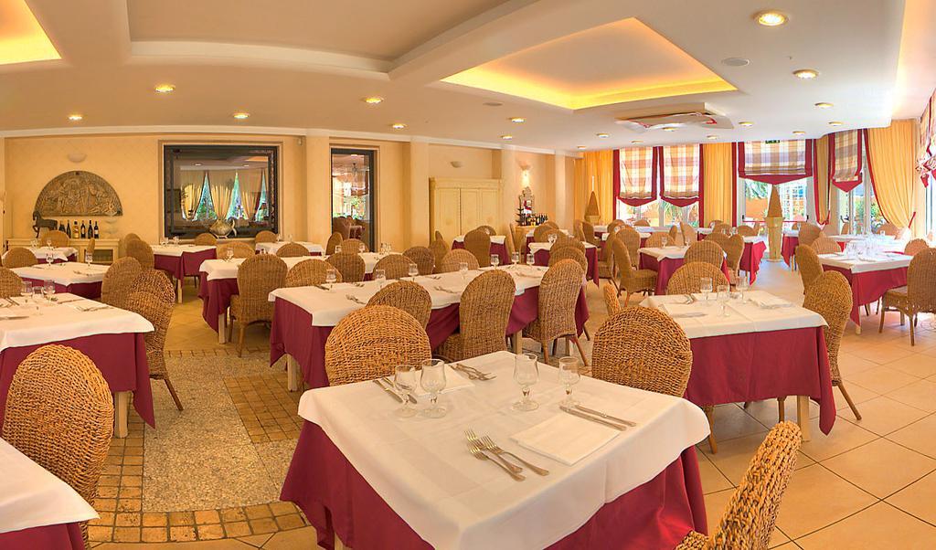 סן בנדטו דל טרנטו Hotel Marconi מראה חיצוני תמונה