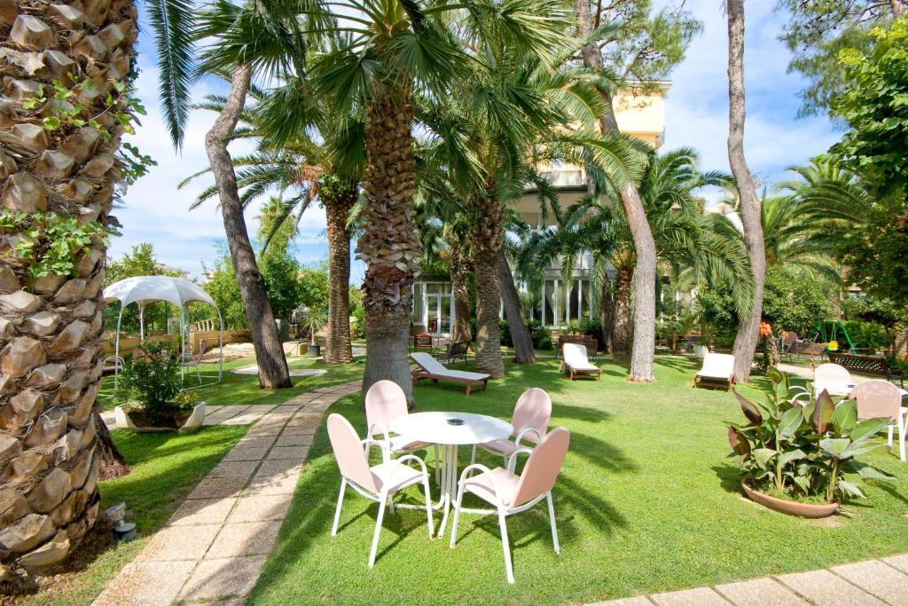 סן בנדטו דל טרנטו Hotel Marconi מראה חיצוני תמונה