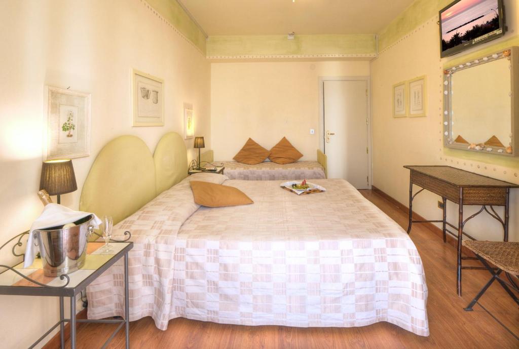 סן בנדטו דל טרנטו Hotel Marconi חדר תמונה