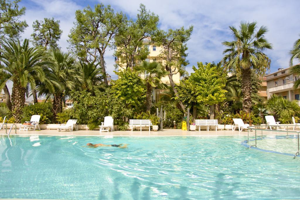 סן בנדטו דל טרנטו Hotel Marconi מראה חיצוני תמונה